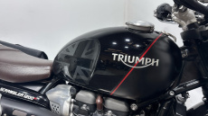Triumph Scrambler 1200 XC (18MY)
